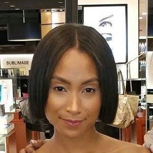 Meet your Posher, Destiny